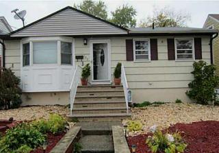 135 Crampton Ave, Woodbridge, NJ 07095-3732