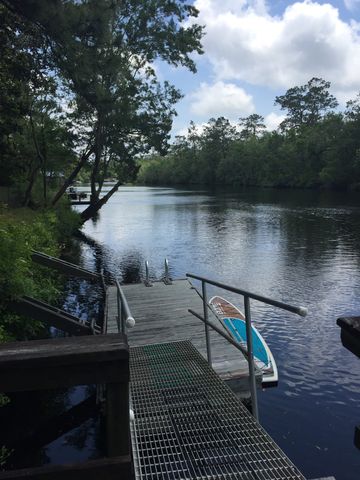 221 Gertie Brown Rd, Saint Teresa, FL 32358-1763