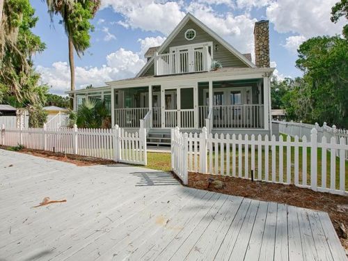 12127 Lakeside Ln, Tavares, FL 32778-4594