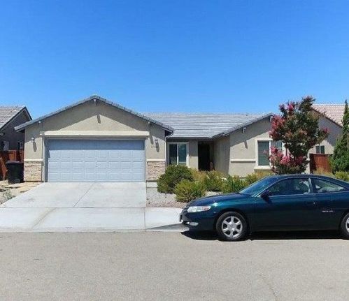15746 Gable St, Victorville, CA 92394-6410