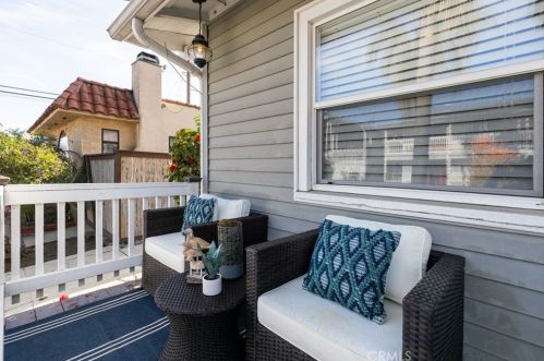 3834 Mayfield St, Long Beach, CA 90804-4104