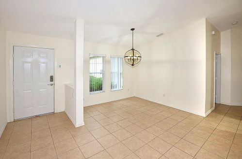 7715 95th Ct, Vero Beach FL  32967-3828 exterior