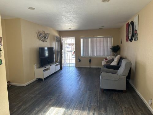 544 Sequoia Rd, Hayward CA  94541-6119 exterior