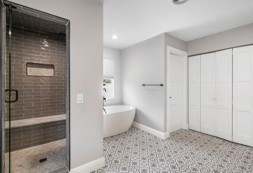 6260 Ocean Blvd, Boynton Beach FL  33435-5212 exterior