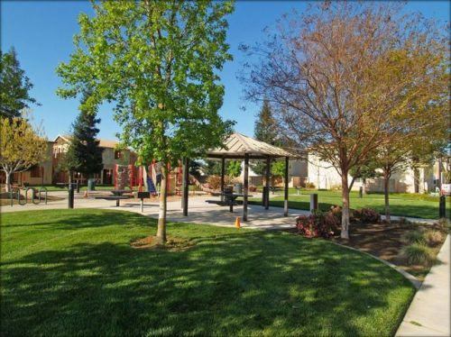 3821 Lookout Dr, Modesto, CA 95355-9017
