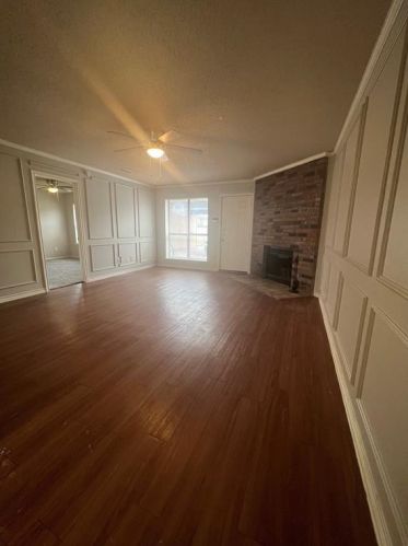 710 Royal Crest Dr, Richardson TX  75081-3542 exterior