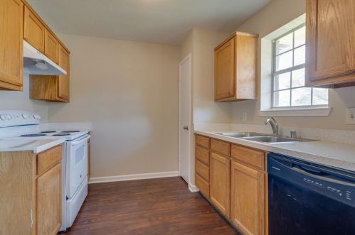 1413 Paco Trl, Denton TX  76209-4648 exterior