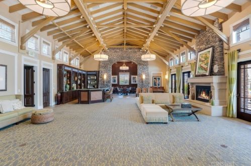 1545 Windshore Way, Oxnard CA  93035-1406 exterior