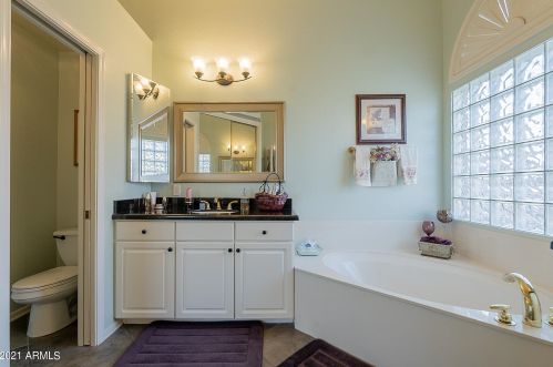 7002 Lone Cactus Dr, Glendale AZ 85308-9508 exterior