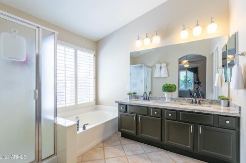 2931 Tumbleweed Ln, Chandler AZ  85286-4493 exterior