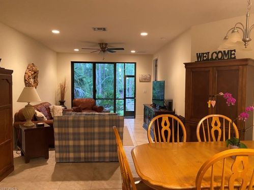7997 Bristol Cir, Naples, FL