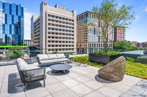 100 Shawmut Ave, Boston MA exterior