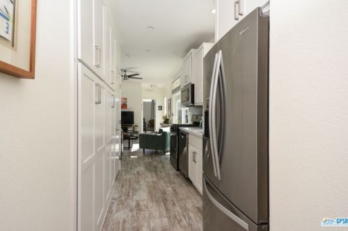 134 Pali Dr, Palm Springs CA  92264-9060 exterior