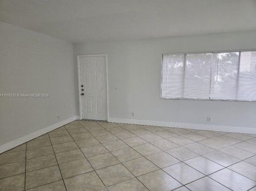 801 Meadows Cir, Boynton Beach, FL 33436-8936