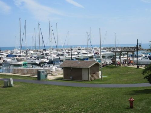 99 56th St, Kenosha WI  53140-6507 exterior