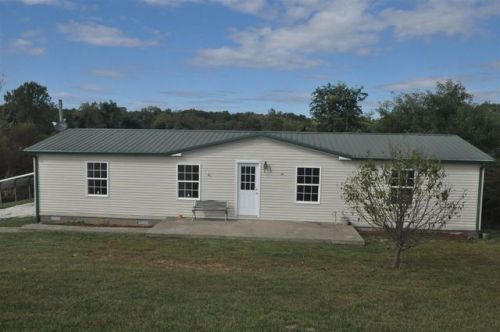 240 Meadow Wood Est, Brandenburg, KY 40108-9354