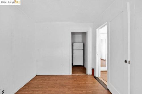 1521 9th St, Oakland CA  94607-1338 exterior