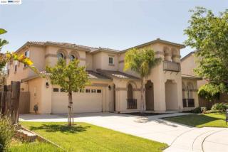 22 Da Vinci Ct, Oakley, CA 94561-1975