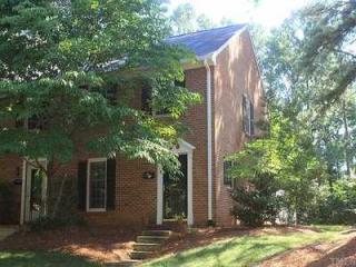 3114 Westbury Dr, Raleigh, NC 27607-3031