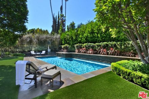 5037 Gaviota Ave, Van Nuys CA  91436-1427 exterior