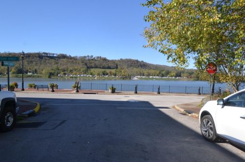 7 Market St, Redoak, OH 45167-1124