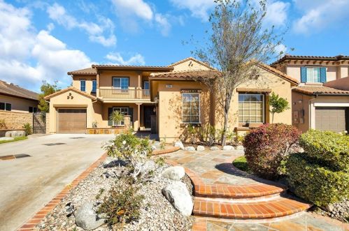 2563 Skytop Ct, Orange, CA 92867-6492