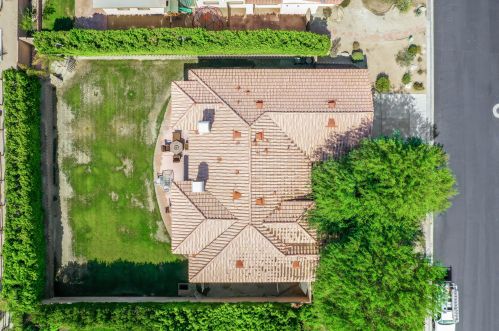 106 Clearwater Way, Rancho Mirage CA  92270-1754 exterior