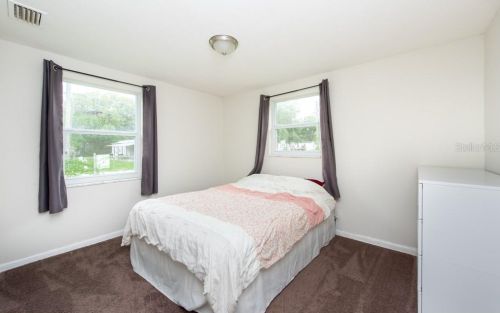 9741 Fowler Ave, Thonotosassa FL  33592-3415 exterior