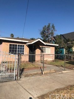 2227 12th St, Riverside, CA 92507-5138