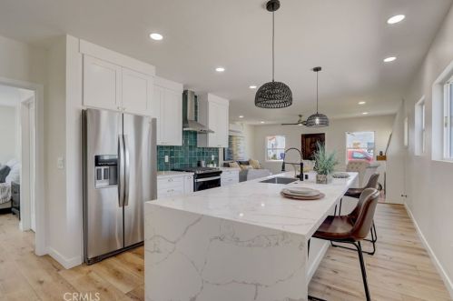 4527 Copeland Ave, San Diego CA  92116-4806 exterior