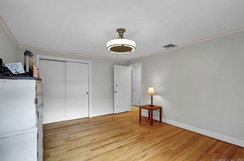 2129 Boulevard, Hartford CT  06107-2612 exterior