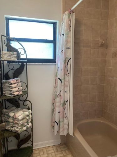 203 Scott Ave, Sanford FL  32771-1536 exterior