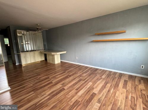 12112 Academy Rd, Philadelphia PA  19154-2903 exterior