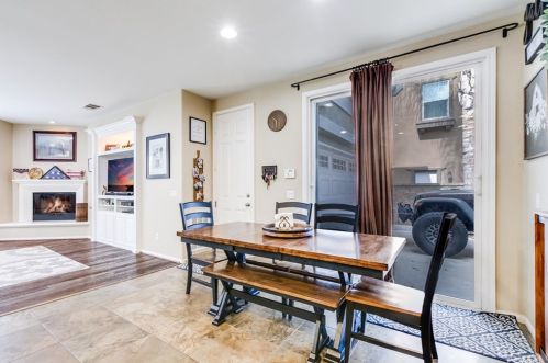 6787 Vanderbilt St, Chino CA  91710-1308 exterior