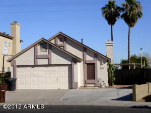 9855 75th Dr, Peoria, AZ 85345-6694