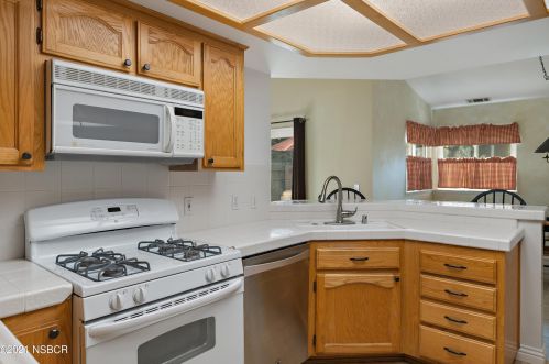 1623 Venette Ln, Santa Maria CA  93454-1582 exterior