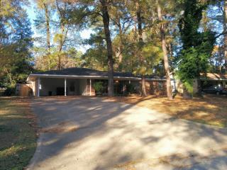 705 Lincoln Dr, Longview TX  75604-3424 exterior