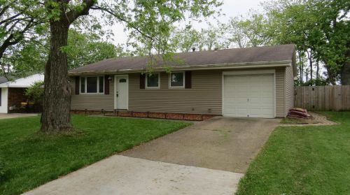 68 Miriam Dr, Florence KY  41042-1809 exterior