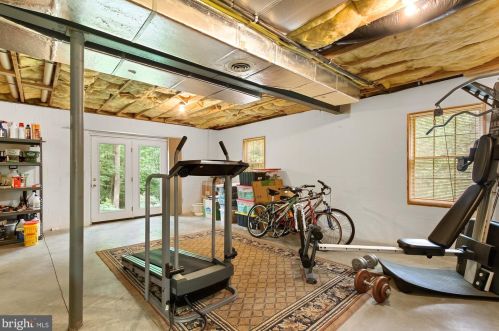 306 Deer Path Dr, Red Lion PA  17356-7800 exterior