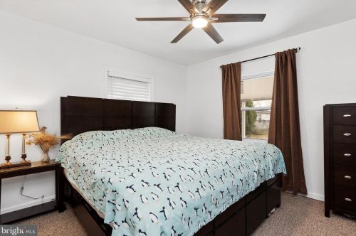 4561 Berkley St, Harrisburg PA 17109-4403 exterior