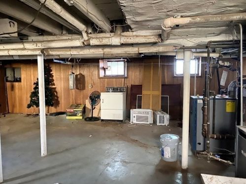 32 Rittenhouse Ter, Springfield MA  01108-2233 exterior