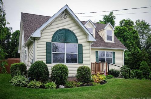 40 Adams Rd, Bloomfield, CT 06002-1104