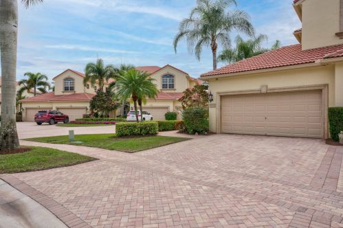 7535 Orchid Hammock Dr, West Palm Beach, FL 33412-3139