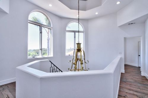 47480 Sandia Creek Dr, Temecula CA  92590-4129 exterior