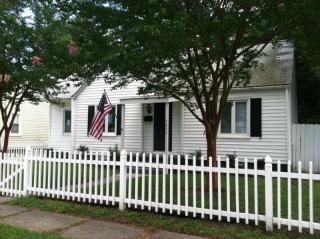 3853 Peterson St, Norfolk, VA 23513-4244