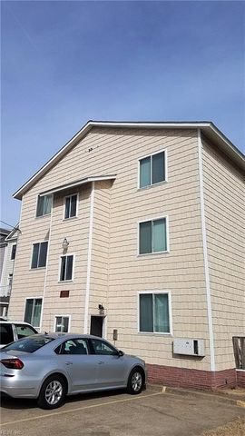 9711 Chesapeake St, Norfolk, VA 23503-1941