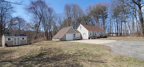 32 Thompson Rd, Webster, MA 01570-1405