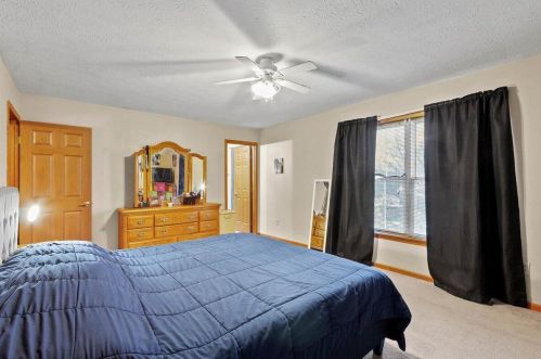 401 Highview Dr, Bellefontaine OH  43311-9145 exterior