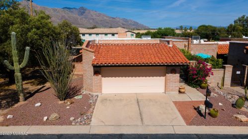 7888 Sendero Dos, Tucson, AZ 85704-2052