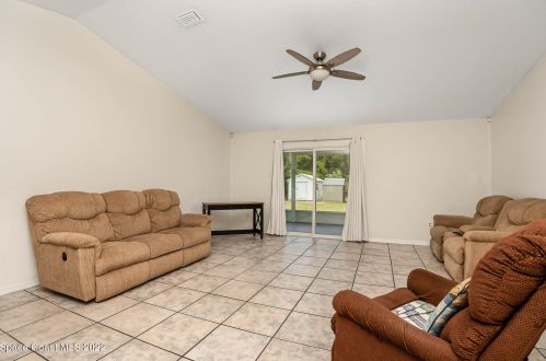 4500 Seneca Ave, Cocoa, FL 32926-3789